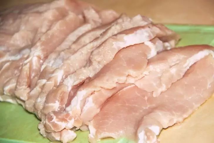 Запеканка из куриной грудки: праздничный рецепт Запеканка из куриной грудки: праздничный рецепт