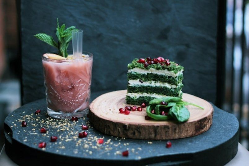 Кабачковый торт: вкусно, сытно и полезно! Кабачковый торт: вкусно, сытно и полезно!