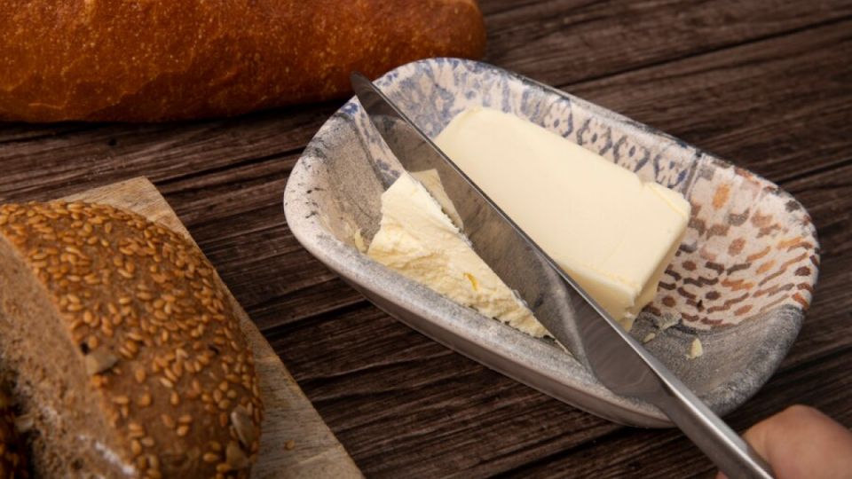 Как выбрать настоящее сливочное масло и не ошибиться Как выбрать настоящее сливочное масло и не ошибиться