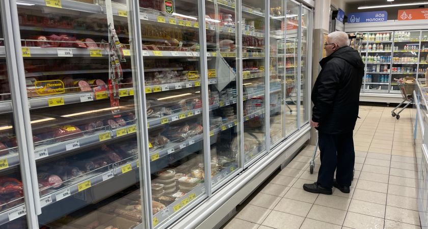 Пенсионерам до 70 лет: что нужно знать о новых электронных пенсионных удостоверениях