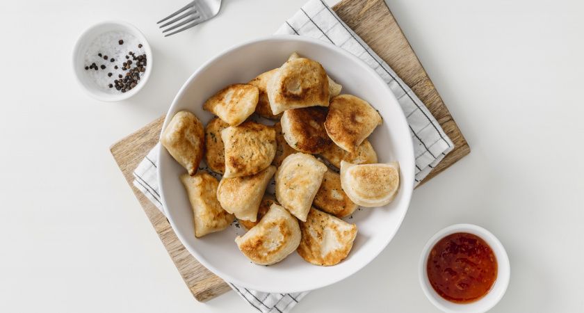 Ленивые беляши: быстрый и вкусный рецепт с сочной начинкой