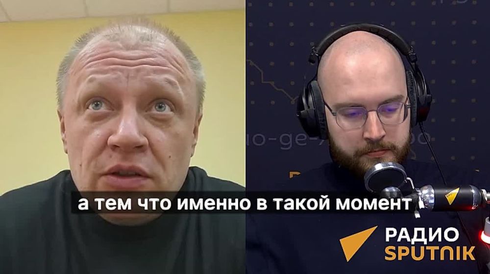     :    