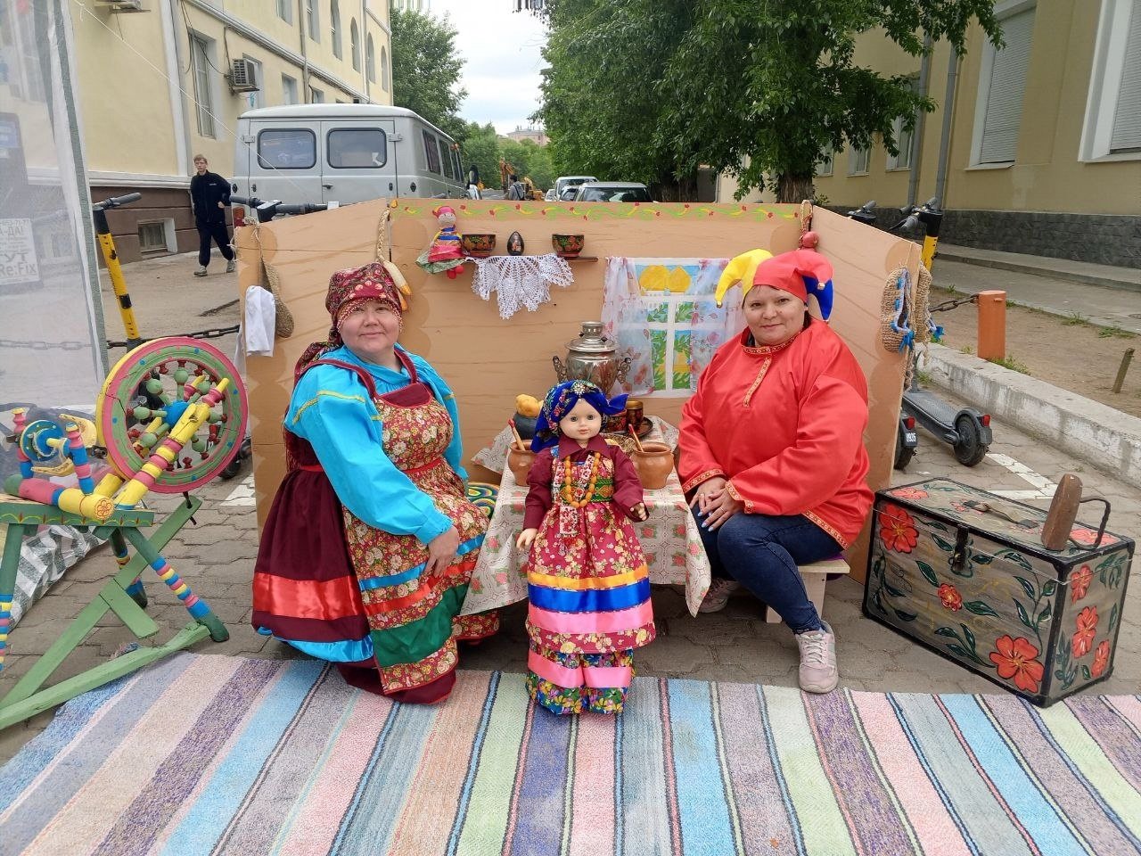 Улан-Удэ встречает лето: детские праздники наполняют город радостью Улан-Удэ встречает лето: детские праздники наполняют город радостью