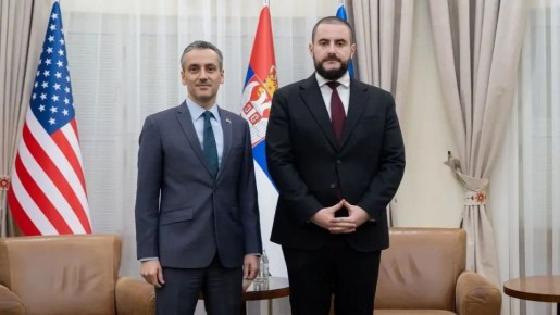 Протокольная встреча. На фоне суровой реальности