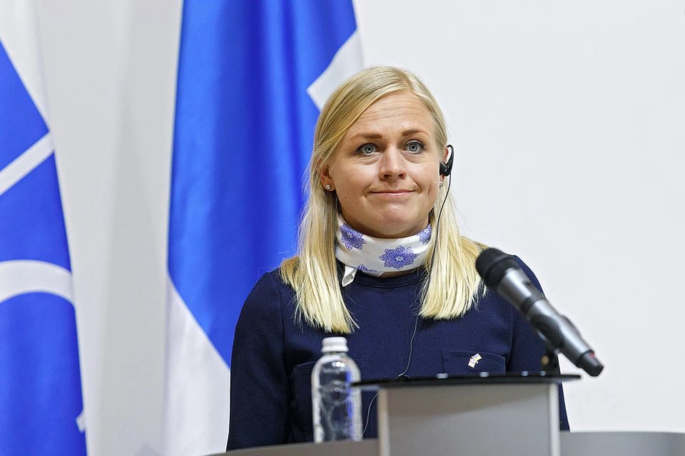 Эдуард Басурин: Врет и глазом не смигнет!. На прошлой неделе глава финского МИД Элины Валтонен заявила о том, что: За последние 100 лет Россия напала на 19 государств-соседей, а на нее не нападал никто